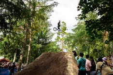 Spring 2025 - BMX Dirt — © Nicolas Vigneron