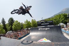Spring 2025 - BMX Spine — © Kevin Saussure
