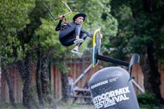 Spring 2025 - Kite Freestyle — © Robin Courrent