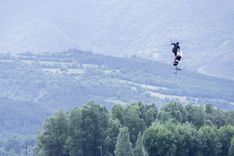 Spring 2025 - Kite Freestyle — © Robin Courrent