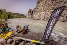 Spring 2025 - SUP River — © Leny Laurenti